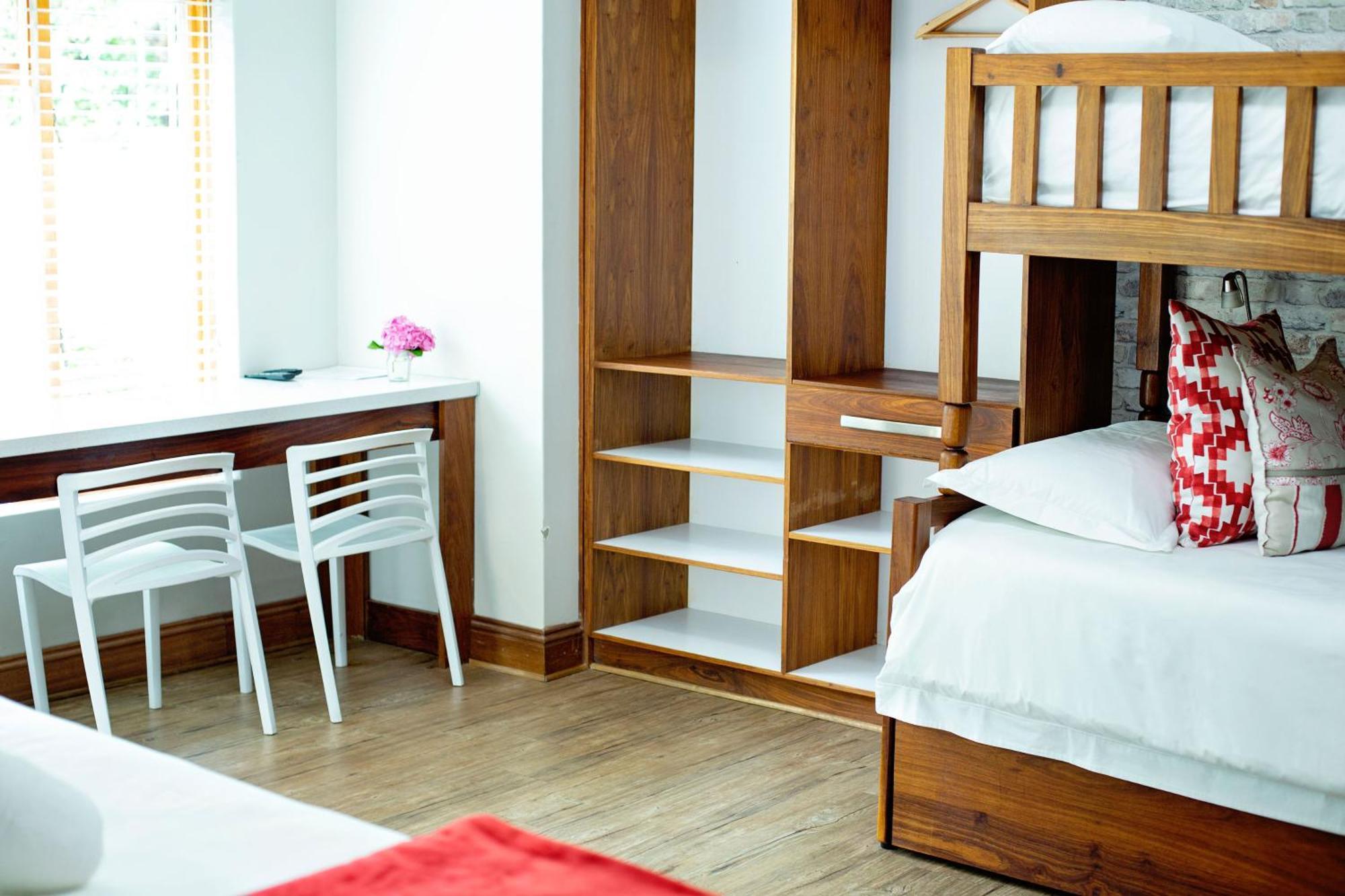 Crisp Guest Rooms Bloemfontein Exterior photo